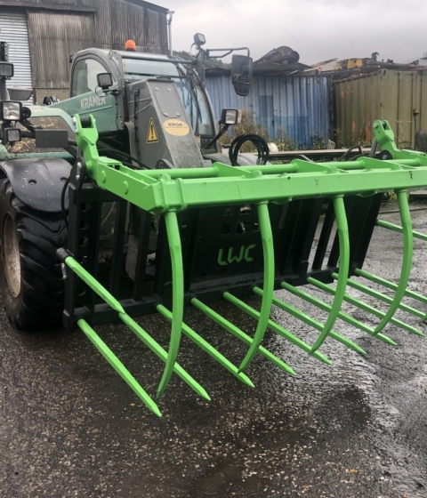 Muck Grabs