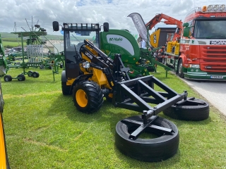 Silage Pushers 4
