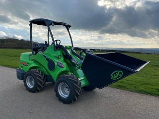 5 Series Avant Buckets 5