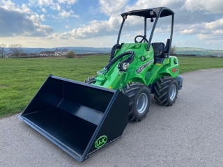 5 Series Avant Buckets