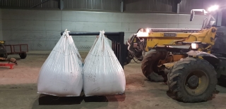 Bag Lifters 6