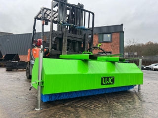 Pallet Fork Mounted 4