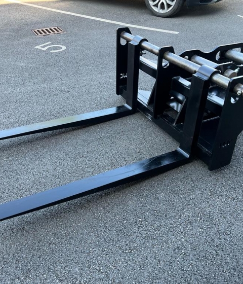 Excavator Pallet Forks