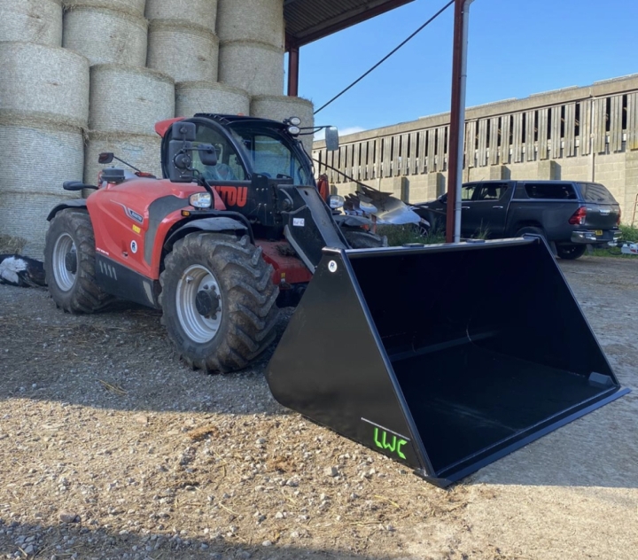 Telehandler Buckets