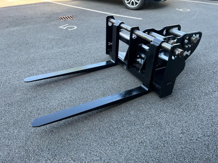 Excavator Pallet Forks