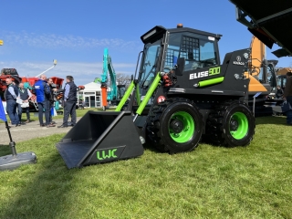 Skid Steer Buckets 0